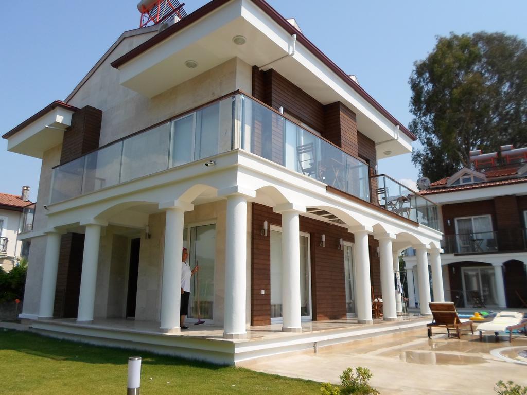 Lighthouse Natalia Aparts Apartment Fethiye Phòng bức ảnh